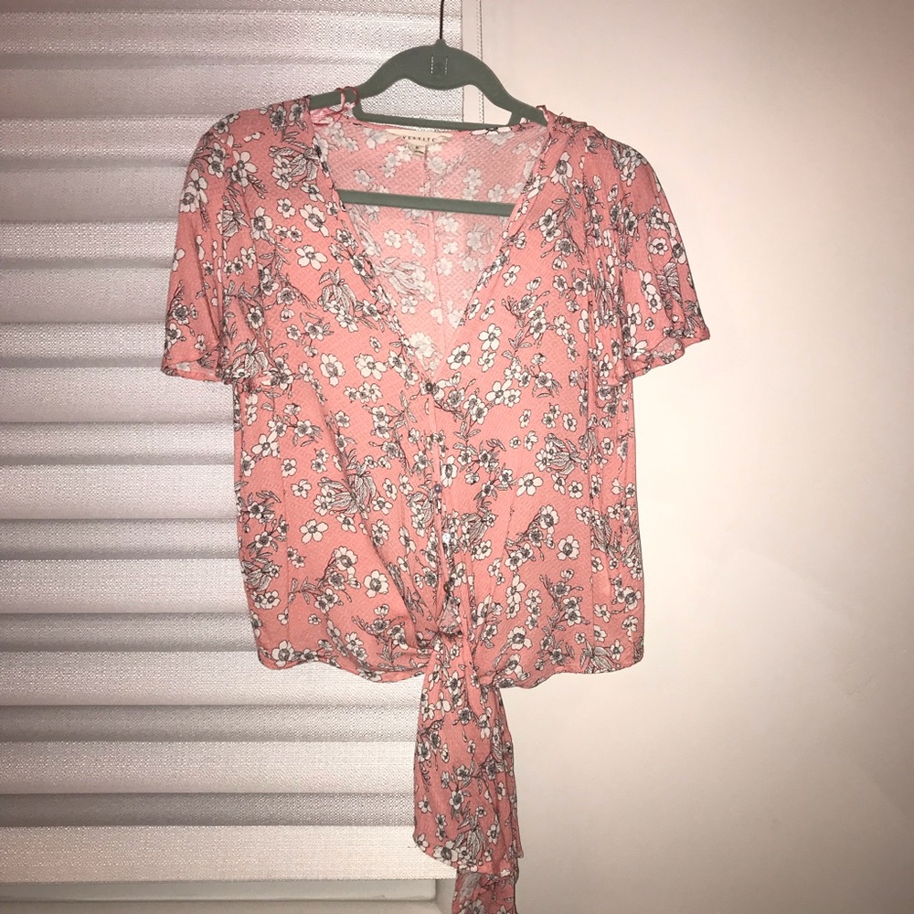 lovestitch short sleeve tie top